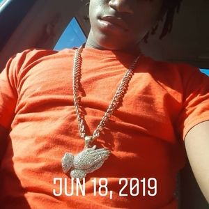 Meet your Posher, Tay